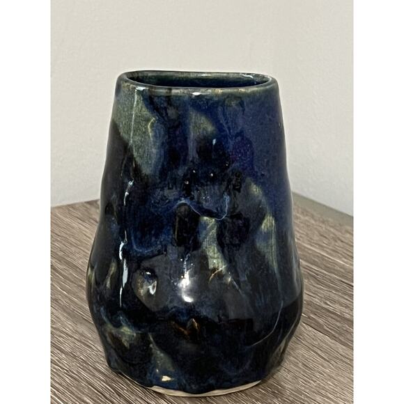 Gnarled Root Pottery 4.5"  Vase Low Country Signed Deborah Nicol 2003 Blues - Picture 4 of 8